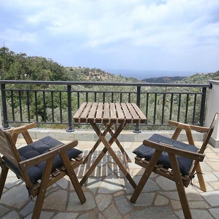 Eri Rooms To Let Raches  Экстерьер фото