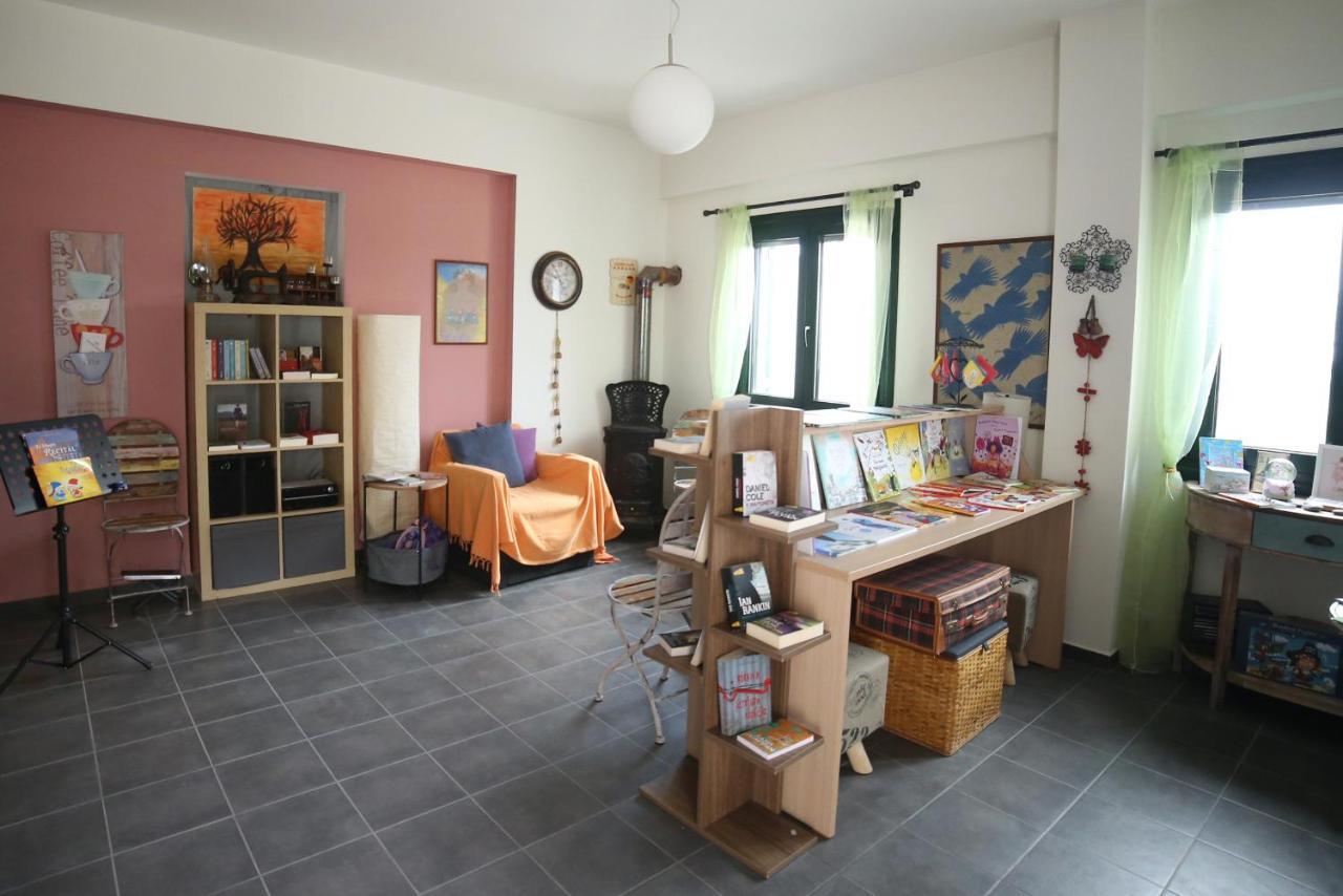 Eri Rooms To Let Raches  Экстерьер фото